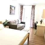 Апартаменты Osapart Perfect In A Complex Great Britain *