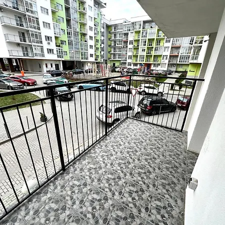 Osapart Perfect In A Complex Great Britain * Lviv